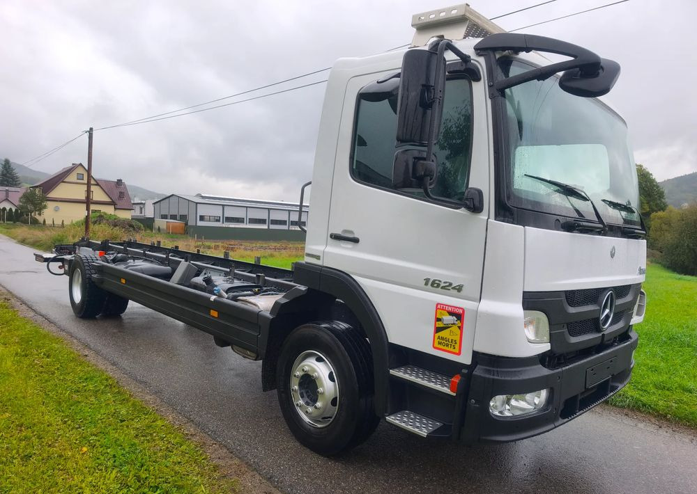 Mercedes-Benz Atego 1624 rama do zabudowy - Kabiinišassiiga veoauto: pilt 2 Mercedes-Benz Atego 1624 rama do zabudowy - Kabiinišassiiga veoauto: pilt 2