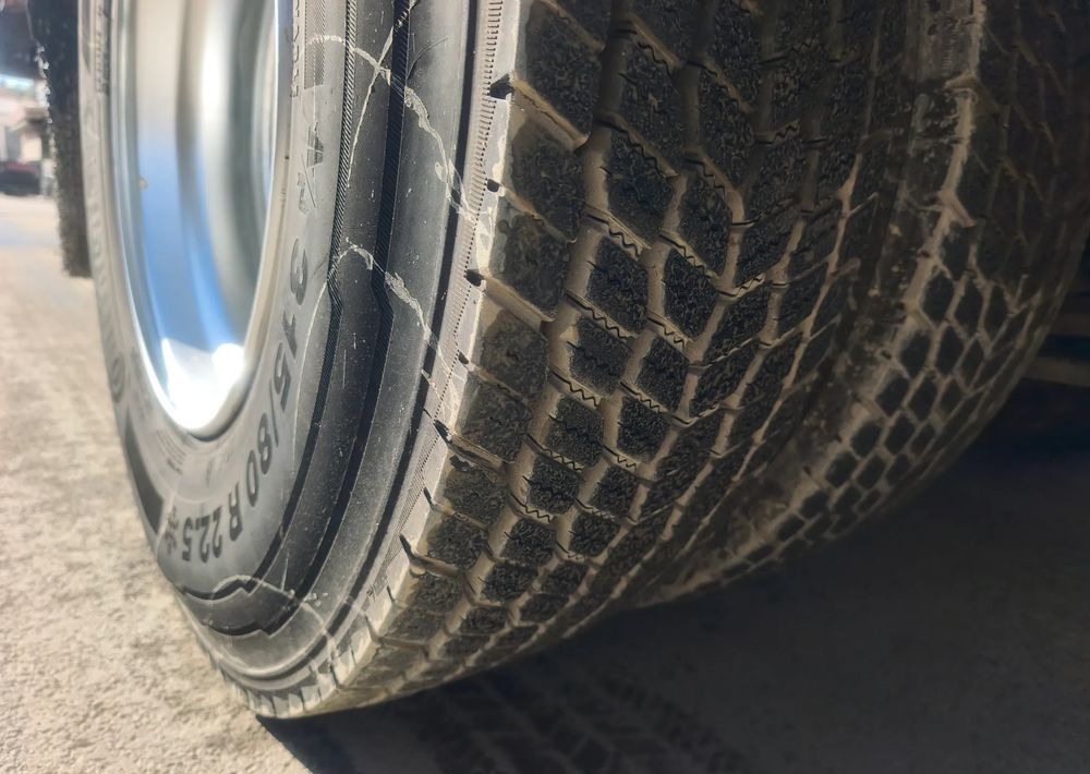Renault GAMA D 18.320  chłodnia izoterma 19 palet - Külmutiga veoauto: pilt 5 Renault GAMA D 18.320  chłodnia izoterma 19 palet - Külmutiga veoauto: pilt 5