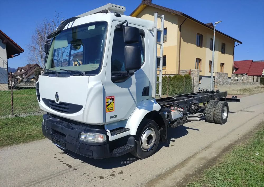 Renault Gama Midlum DXI 12.180 rama do zabudowy - Kabiinišassiiga veoauto: pilt 1 Renault Gama Midlum DXI 12.180 rama do zabudowy - Kabiinišassiiga veoauto: pilt 1