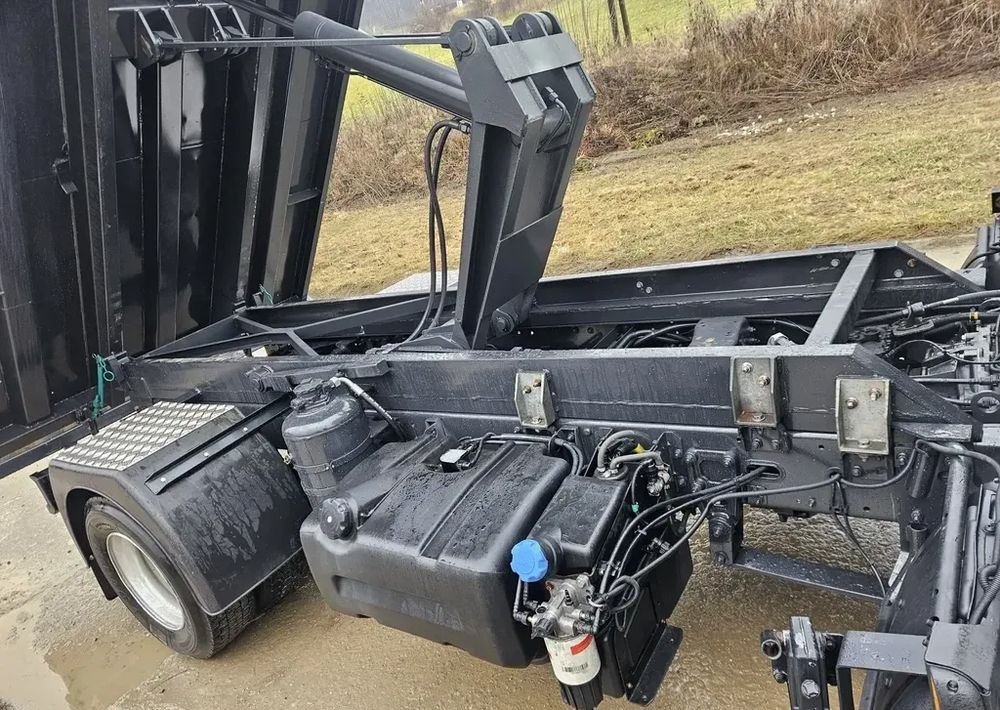 Renault Midlum 220 Dxi wywrot wywrotka kiper blokada - Kallurauto: pilt 5 Renault Midlum 220 Dxi wywrot wywrotka kiper blokada - Kallurauto: pilt 5