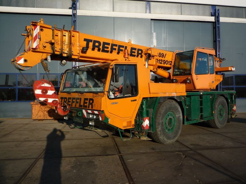 Tadano Faun ATF 30-2 for parts - Autokraana: pilt 1 Tadano Faun ATF 30-2 for parts - Autokraana: pilt 1