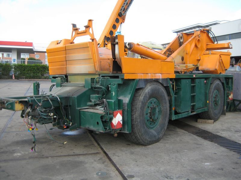 Tadano Faun ATF 30-2 for parts - Autokraana: pilt 2 Tadano Faun ATF 30-2 for parts - Autokraana: pilt 2