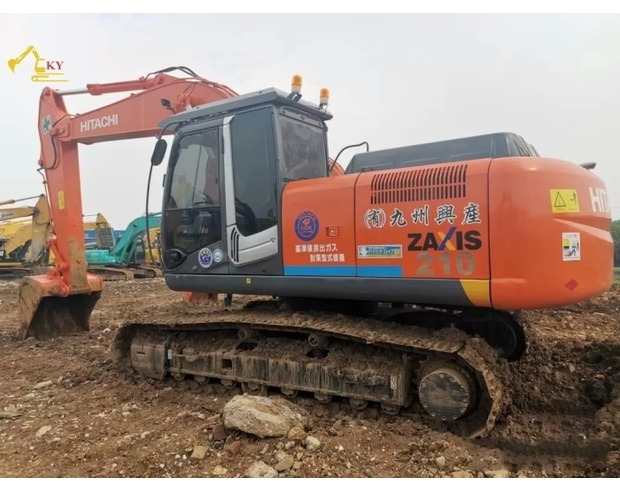 2022 Hitachi ZX210 - Lintekskavaator: pilt 3 2022 Hitachi ZX210 - Lintekskavaator: pilt 3