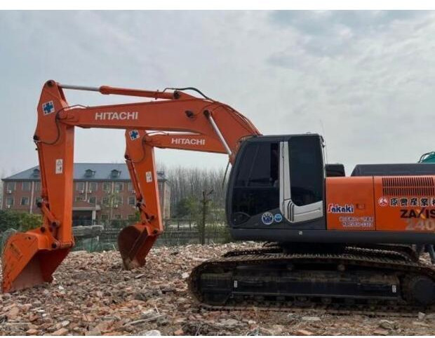 2023 Hitachi ZX240-3 - Lintekskavaator: pilt 1 2023 Hitachi ZX240-3 - Lintekskavaator: pilt 1