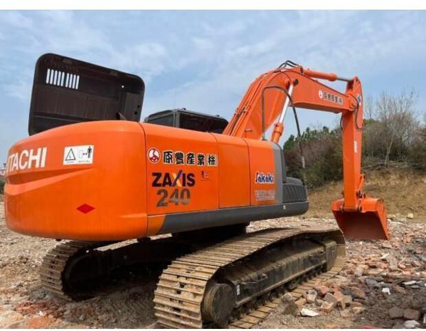 2023 Hitachi ZX240-3 - Lintekskavaator: pilt 2 2023 Hitachi ZX240-3 - Lintekskavaator: pilt 2