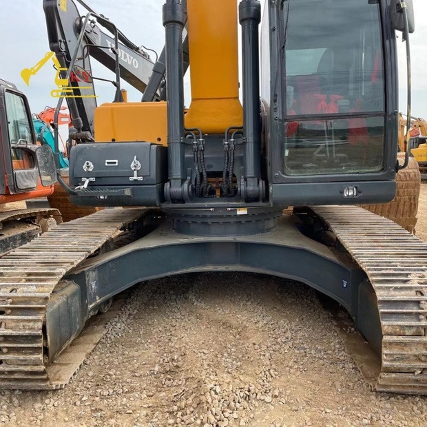 2023 Hyundai R275-9T - Lintekskavaator: pilt 2 2023 Hyundai R275-9T - Lintekskavaator: pilt 2