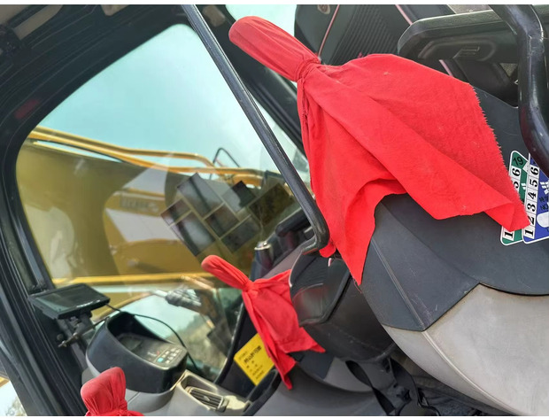 Lintekskavaator 2023 KOBELCO SK250: pilt 10