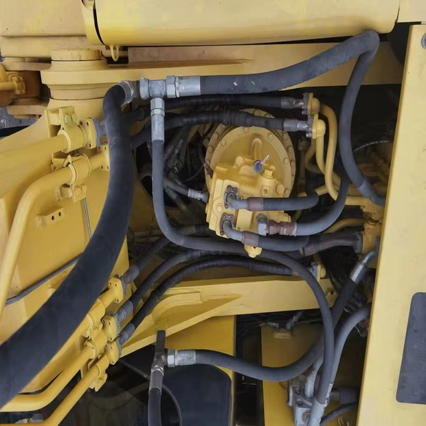 Lintekskavaator 2023 Komatsu PC400-7: pilt 10