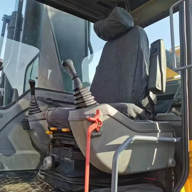 2023 Volvo EC360 - Lintekskavaator: pilt 3 2023 Volvo EC360 - Lintekskavaator: pilt 3