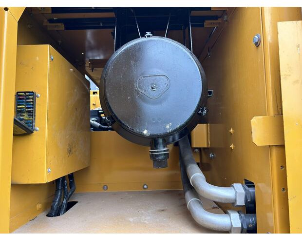 2023 XCMG XE215 - Lintekskavaator: pilt 5 2023 XCMG XE215 - Lintekskavaator: pilt 5