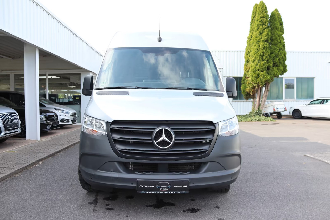 Mercedes Benz Sprinter - Kaubik: pilt 2 Mercedes Benz Sprinter - Kaubik: pilt 2