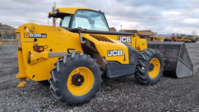 JCB 535-95 AGRI SUPER - Teleskooprataslaadur: pilt 2 JCB 535-95 AGRI SUPER - Teleskooprataslaadur: pilt 2