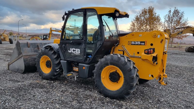 JCB 535-95 AGRI SUPER - Teleskooprataslaadur: pilt 3 JCB 535-95 AGRI SUPER - Teleskooprataslaadur: pilt 3