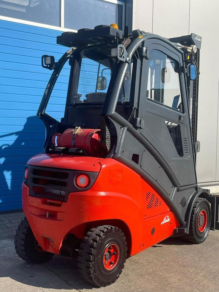 Linde H 35 T - 4745 h - Seitenschieber neu - - Gaasitõstuk: pilt 4 Linde H 35 T - 4745 h - Seitenschieber neu - - Gaasitõstuk: pilt 4