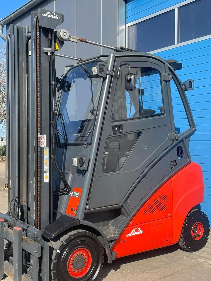 Linde H 35 T - 4745 h - Seitenschieber neu - - Gaasitõstuk: pilt 1 Linde H 35 T - 4745 h - Seitenschieber neu - - Gaasitõstuk: pilt 1