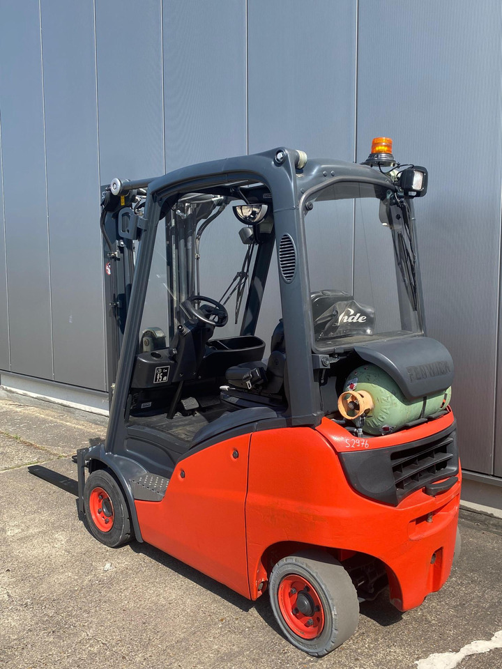 Linde Linde H 16 T - 2.575 h - Seitenschieber - - Gaasitõstuk: pilt 2 Linde Linde H 16 T - 2.575 h - Seitenschieber - - Gaasitõstuk: pilt 2