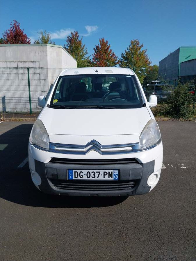Citroën Berlingo PH2 Diesel 5 Places BVA. Contrôle technique - Väike kaubik: pilt 1 Citroën Berlingo PH2 Diesel 5 Places BVA. Contrôle technique - Väike kaubik: pilt 1