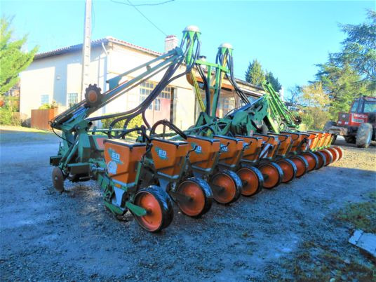 Amazone ED 602 CLASSIC - Täppiskülvimasin: pilt 2 Amazone ED 602 CLASSIC - Täppiskülvimasin: pilt 2