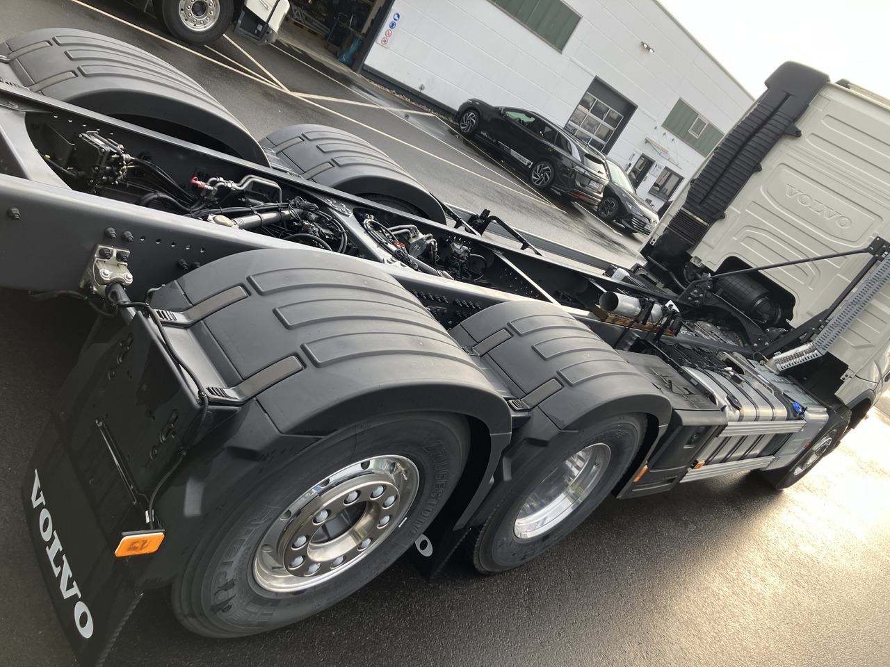 VOLVO FM 540 6x2 Globetrotter Chassis - Kabiinišassiiga veoauto: pilt 4 VOLVO FM 540 6x2 Globetrotter Chassis - Kabiinišassiiga veoauto: pilt 4
