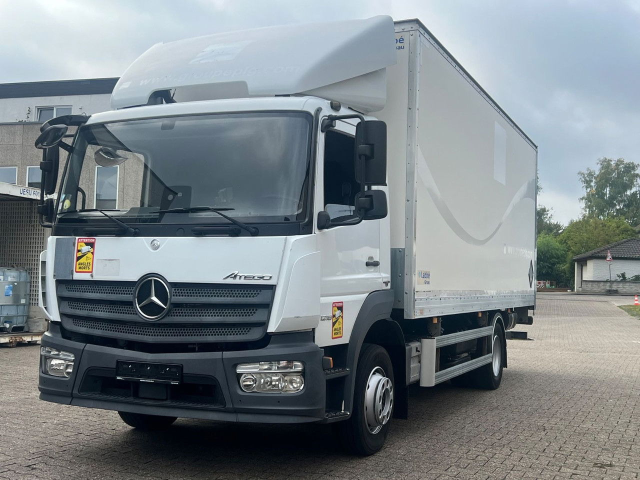 Mercedes-Benz Atego 1218 L Classic-Vermietung möglich-ADR-LBW - Kasti veoauto: pilt 1 Mercedes-Benz Atego 1218 L Classic-Vermietung möglich-ADR-LBW - Kasti veoauto: pilt 1
