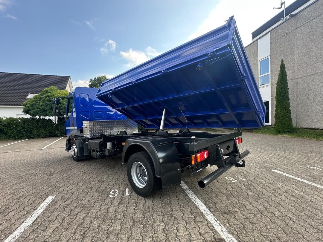Renault D 12.240 Werkzeugkasten-Dreiseitenkipper 12 to - Kallurauto: pilt 3 Renault D 12.240 Werkzeugkasten-Dreiseitenkipper 12 to - Kallurauto: pilt 3
