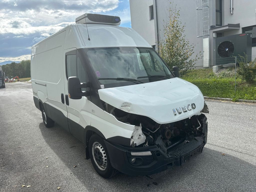 Iveco Daily 35S16 Navi Automat Carrier - Tarbesõiduk külmik: pilt 2 Iveco Daily 35S16 Navi Automat Carrier - Tarbesõiduk külmik: pilt 2