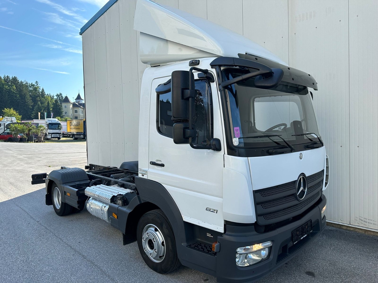 Mercedes-Benz Atego 821 Aut. Klima - Kabiinišassiiga veoauto: pilt 2 Mercedes-Benz Atego 821 Aut. Klima - Kabiinišassiiga veoauto: pilt 2