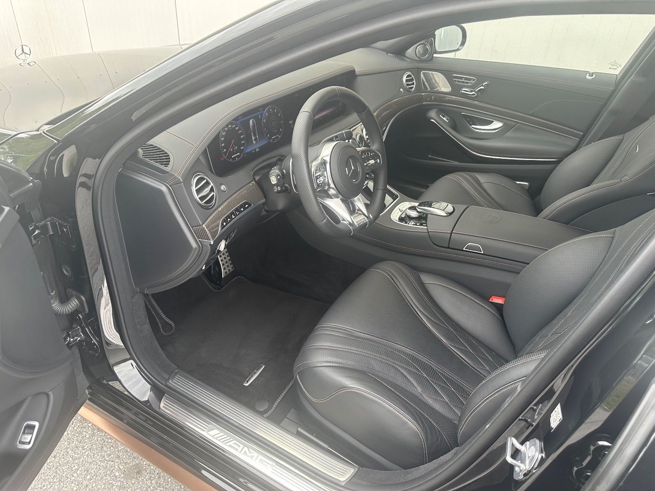 Mercedes-Benz S 65 AMG Final Edition 1/130 - Sedaan: pilt 4 Mercedes-Benz S 65 AMG Final Edition 1/130 - Sedaan: pilt 4