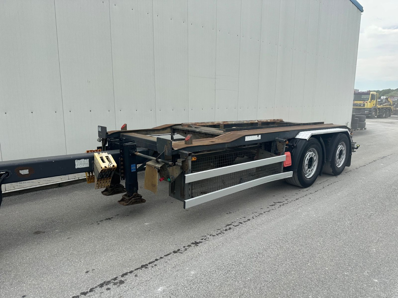 ROHR RZA/18 OSO MB Achsen - Multilift/ Liftdumper haagis: pilt 1 ROHR RZA/18 OSO MB Achsen - Multilift/ Liftdumper haagis: pilt 1