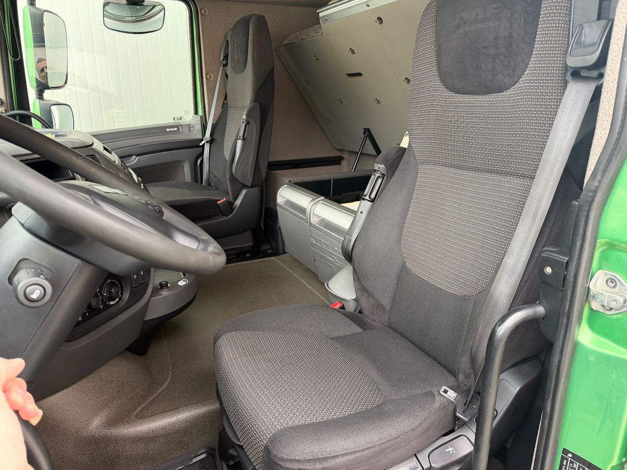 Sadulveok DAF XF 460 SSC Standklima Intarder: pilt 11