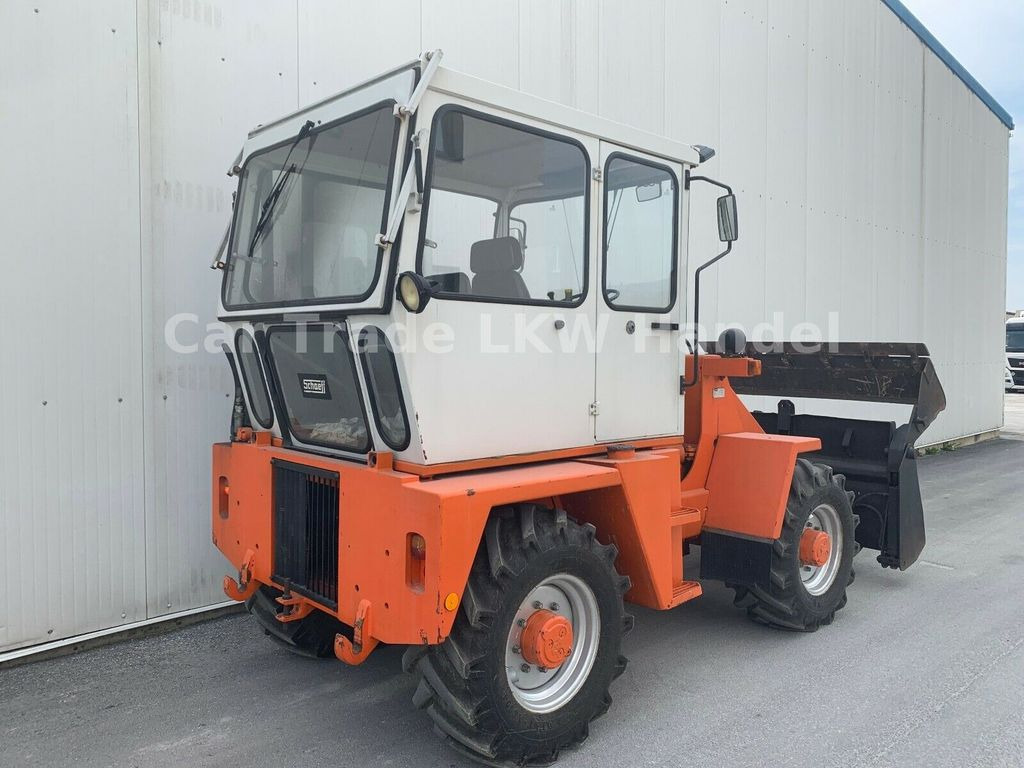 Schaeff SKB 902 - Ekskavaator-laadur: pilt 3 Schaeff SKB 902 - Ekskavaator-laadur: pilt 3
