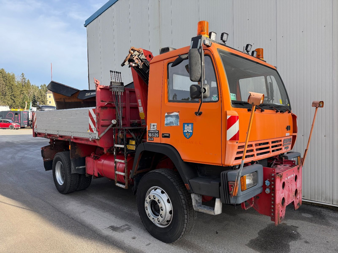 Steyr 16S26 4x4 Kipper/Kran/Schneeschild - Kallurauto, Kraanaga veoauto: pilt 2 Steyr 16S26 4x4 Kipper/Kran/Schneeschild - Kallurauto, Kraanaga veoauto: pilt 2