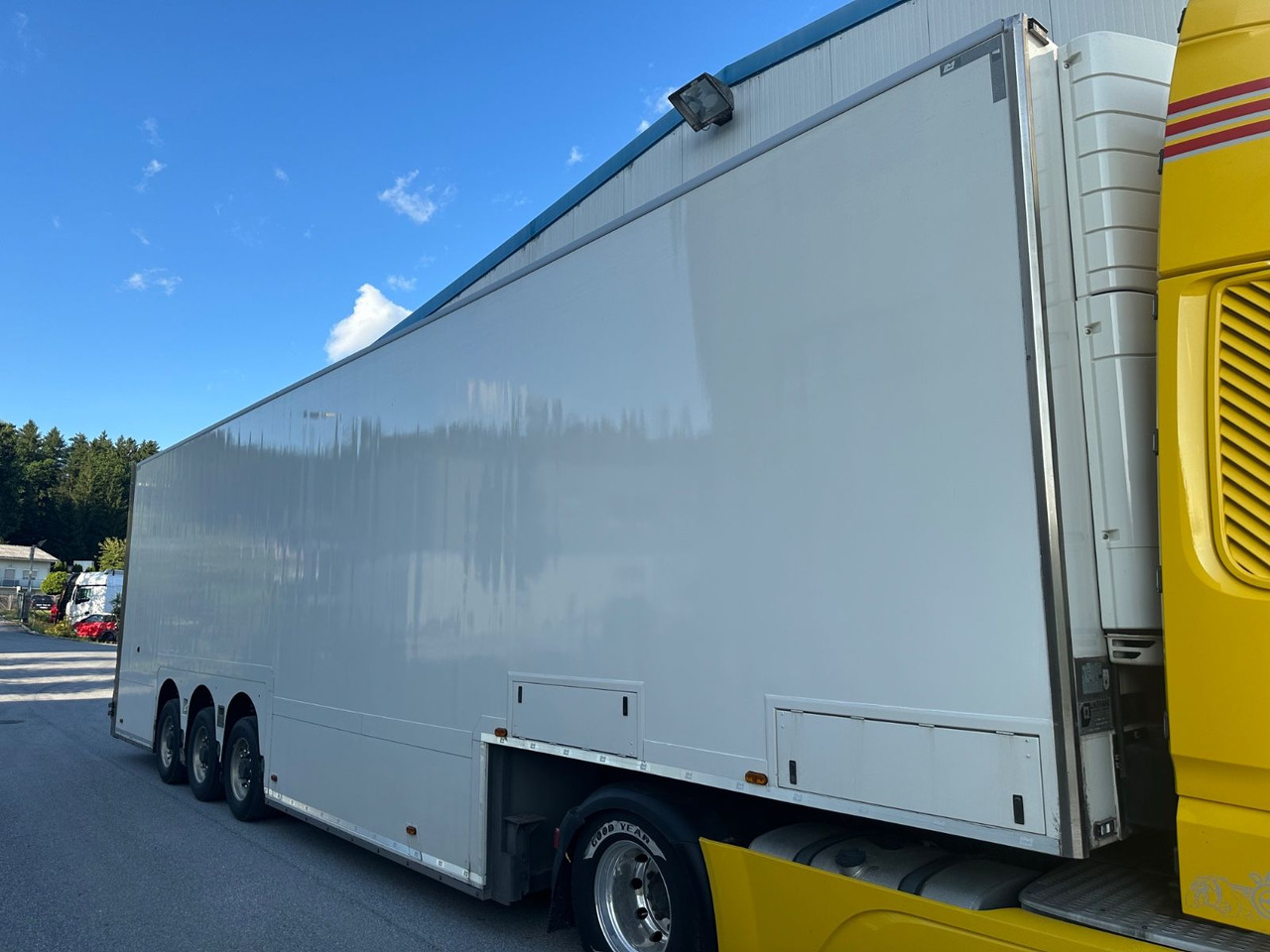 Van Eck Dubbeldeck T3Z Carrier - Furgoonpoolhaagis: pilt 2 Van Eck Dubbeldeck T3Z Carrier - Furgoonpoolhaagis: pilt 2