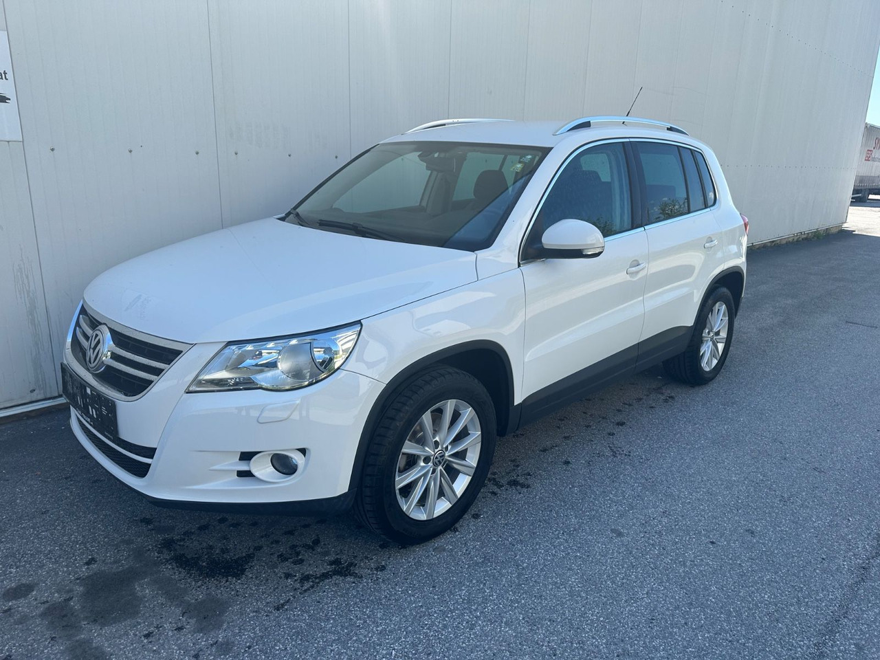 Volkswagen Tiguan 2.0 TDI 4MOTION Trend & Fun - Maastur: pilt 1 Volkswagen Tiguan 2.0 TDI 4MOTION Trend & Fun - Maastur: pilt 1