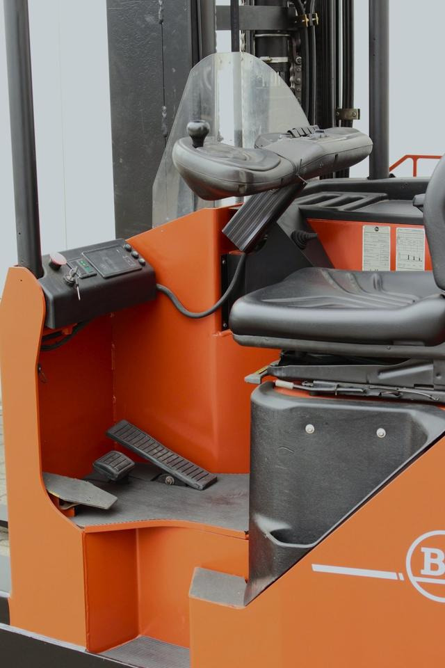 4-suunaline lükandmastiga tõstuk BT FR2.7 - 4-Wege-Stapler B: pilt 9 4-suunaline lükandmastiga tõstuk BT FR2.7 - 4-Wege-Stapler B: pilt 9