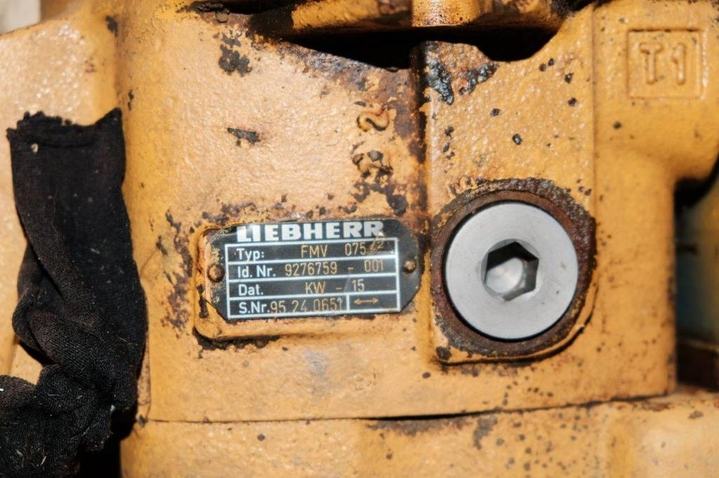 Liebherr 912 silnik jazdy - Hüdraulika - Ehitusmasinad: pilt 1 Liebherr 912 silnik jazdy - Hüdraulika - Ehitusmasinad: pilt 1