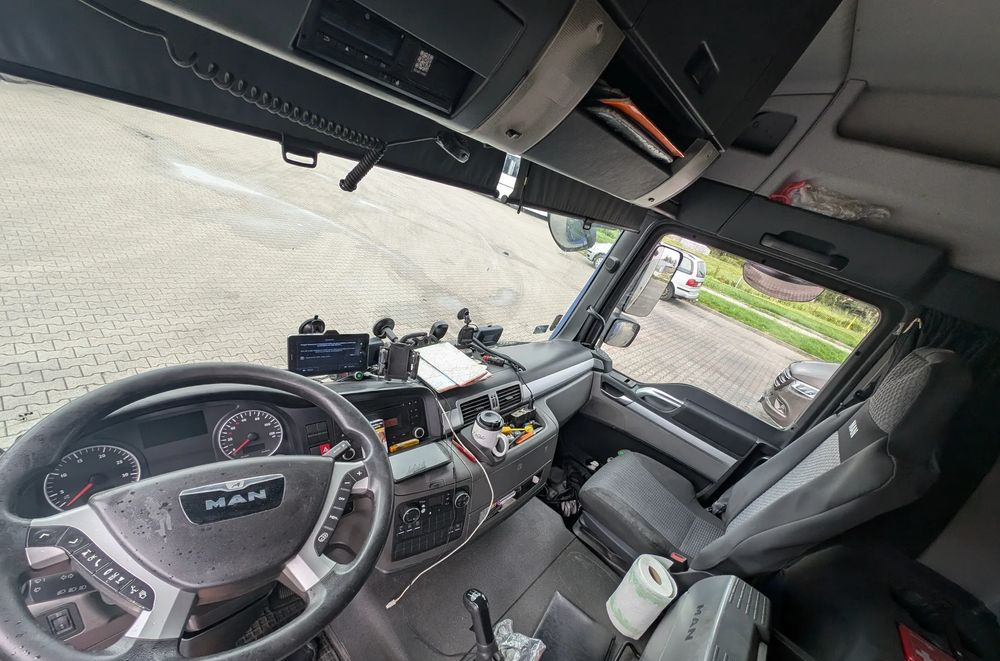 MAN TRUCK TGL - Tent veoauto: pilt 3 MAN TRUCK TGL - Tent veoauto: pilt 3