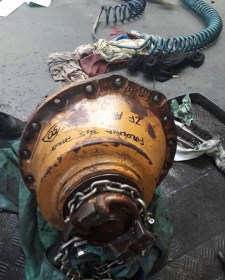 FURUKAWA 345 DYFER MOSTU ZF AP-411/HK 44604150080 - Diferentsiaalvarustus - Ehitusmasinad: pilt 3 FURUKAWA 345 DYFER MOSTU ZF AP-411/HK 44604150080 - Diferentsiaalvarustus - Ehitusmasinad: pilt 3