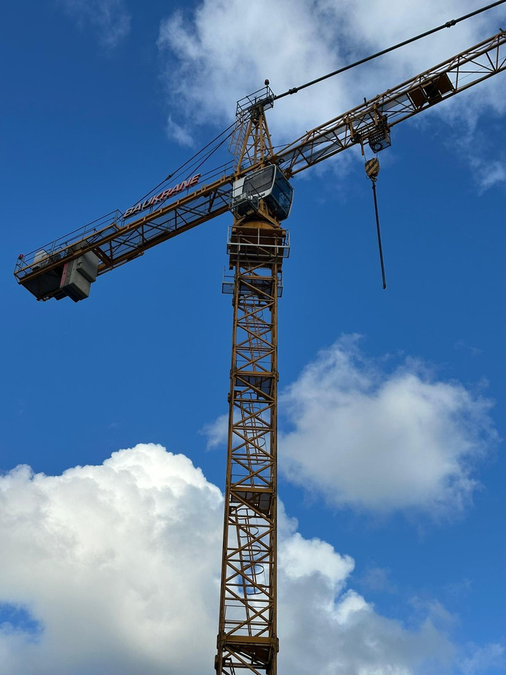 Liebherr 112 EC-H Litronic - Tornkraana: pilt 1 Liebherr 112 EC-H Litronic - Tornkraana: pilt 1