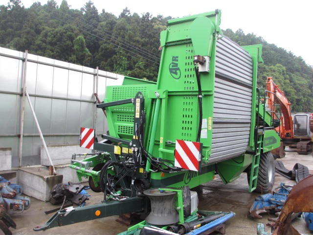AVR SPIRIT6100 - Kartulivõtumasin: pilt 5 AVR SPIRIT6100 - Kartulivõtumasin: pilt 5