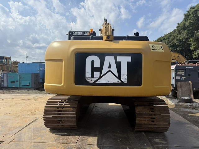 CAT 320D-E - Lintekskavaator: pilt 4 CAT 320D-E - Lintekskavaator: pilt 4
