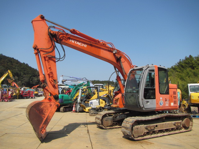 HITACHI ZX135USK - Lintekskavaator: pilt 1 HITACHI ZX135USK - Lintekskavaator: pilt 1