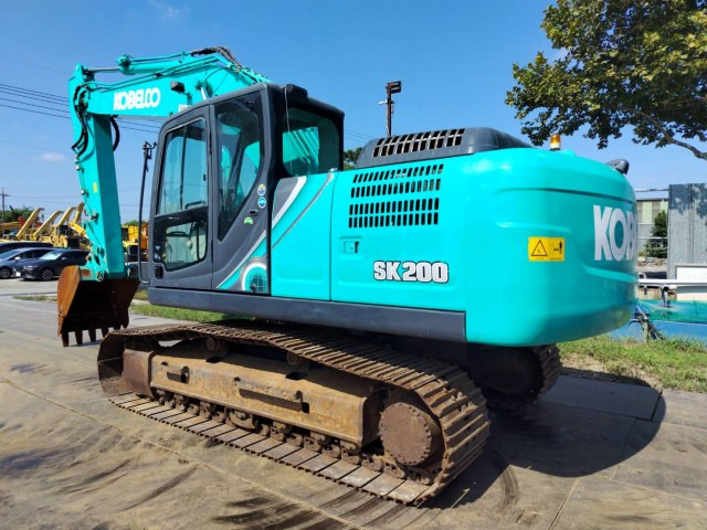 KOBELCO SK200-10 - Lintekskavaator: pilt 2 KOBELCO SK200-10 - Lintekskavaator: pilt 2