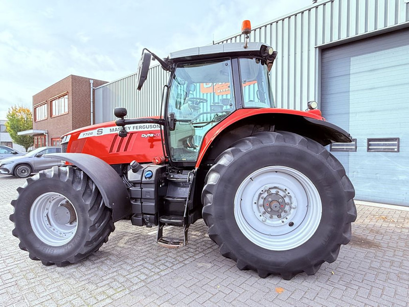 Massey Ferguson 7726S Dyna VT - Traktor: pilt 2 Massey Ferguson 7726S Dyna VT - Traktor: pilt 2