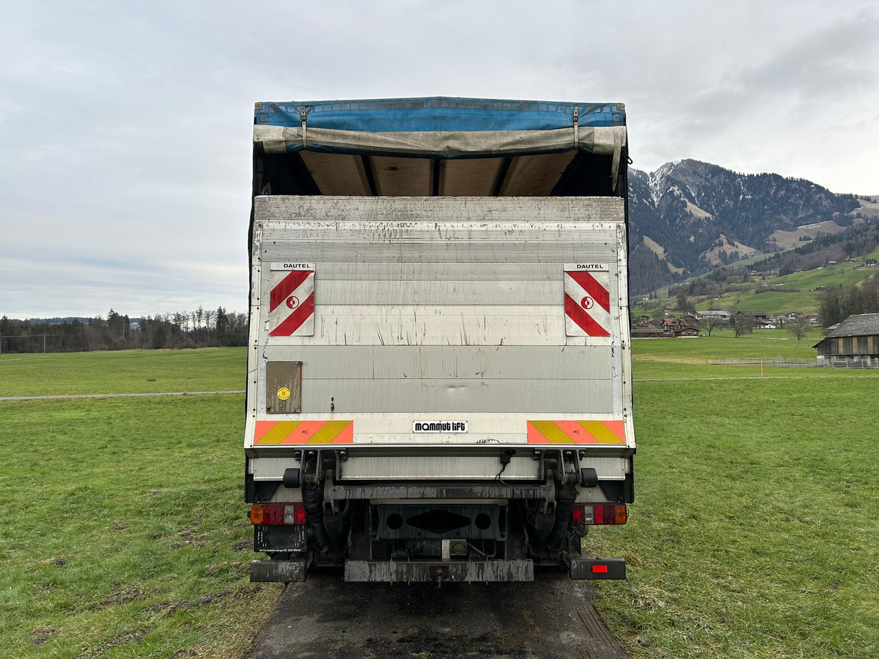 MERCEDES-BENZ Atego 818 - Tent veoauto: pilt 4 MERCEDES-BENZ Atego 818 - Tent veoauto: pilt 4