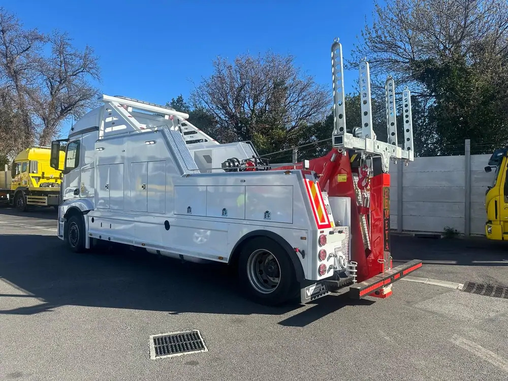 Mercedes-Benz Actros 1943 *NOUVELLE SUPERTRUCTURE GRS 20000 VEMASUR*FULL AIR - Puksiirauto: pilt 4 Mercedes-Benz Actros 1943 *NOUVELLE SUPERTRUCTURE GRS 20000 VEMASUR*FULL AIR - Puksiirauto: pilt 4