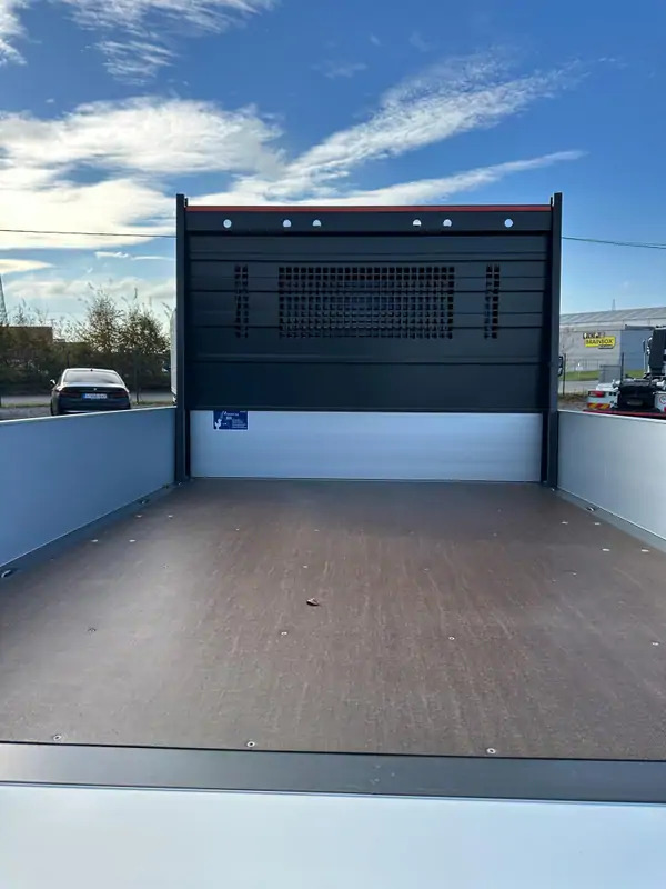 Mercedes-Benz Sprinter 317 CDI * BRAND NEW*CREW CAB 7 SEATS - Madelauto, Meeskonnaauto: pilt 5 Mercedes-Benz Sprinter 317 CDI * BRAND NEW*CREW CAB 7 SEATS - Madelauto, Meeskonnaauto: pilt 5