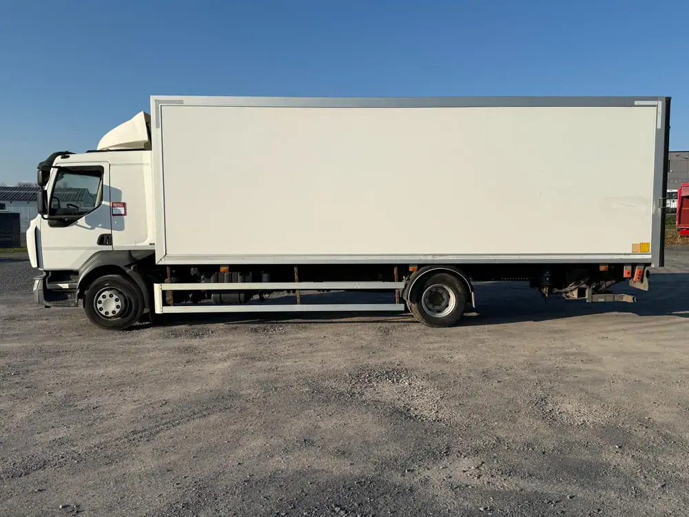 Renault D14 250 *D14 250 cv* - Kasti veoauto: pilt 5 Renault D14 250 *D14 250 cv* - Kasti veoauto: pilt 5