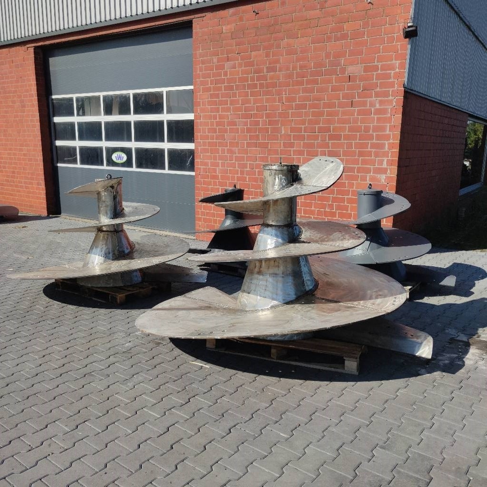 BvL z. B. V-Mix - Varuosa - Söödasegamisvanker: pilt 5 BvL z. B. V-Mix - Varuosa - Söödasegamisvanker: pilt 5