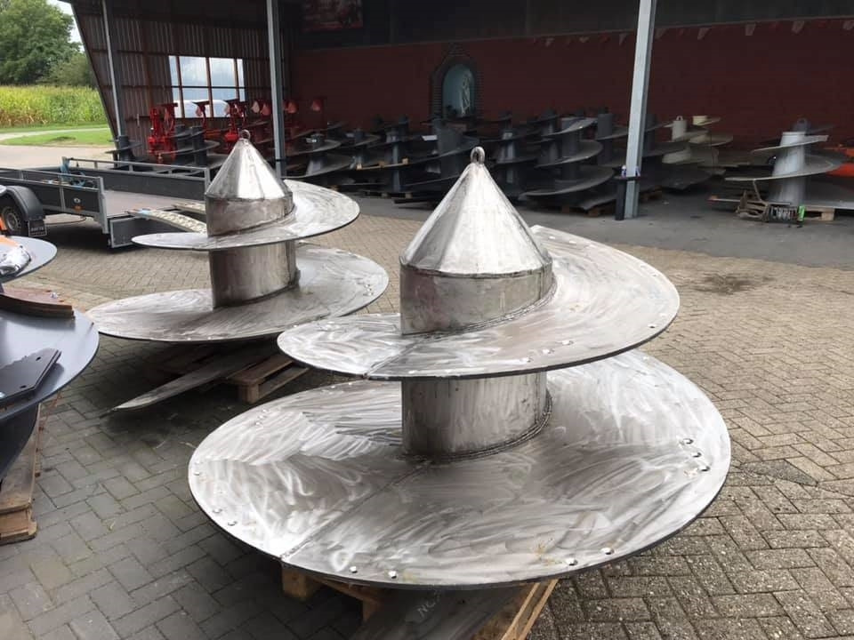 BvL z. B. V-Mix - Varuosa - Söödasegamisvanker: pilt 4 BvL z. B. V-Mix - Varuosa - Söödasegamisvanker: pilt 4